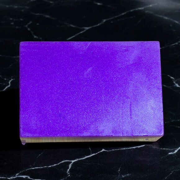 NEW Men's Blackberry, Spice & Cedar scented artisan soap. Set of 4 soap bars. - Picture 3 of 6